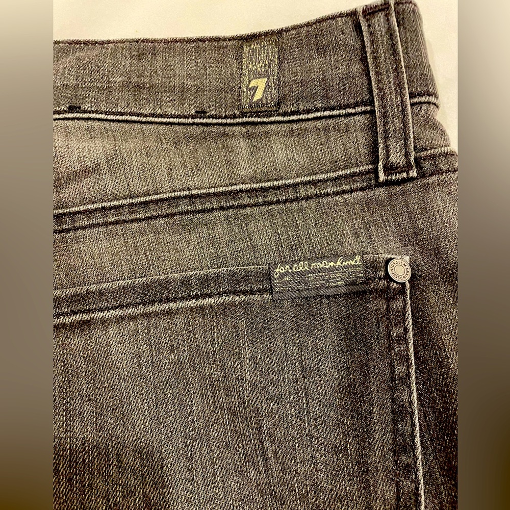 7 for all mankind